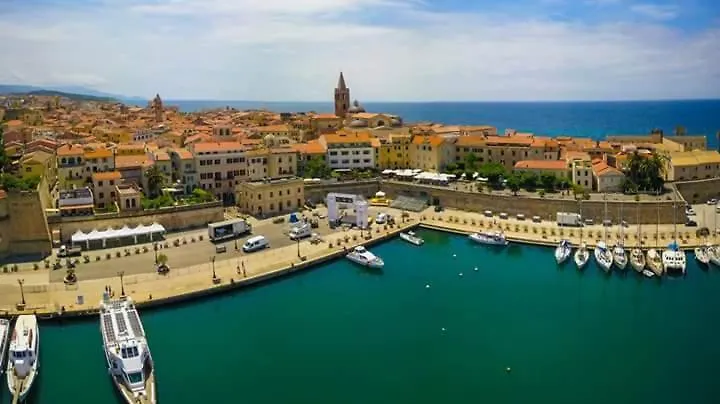 Bb Vicolo Corto Panzió Alghero 0*,